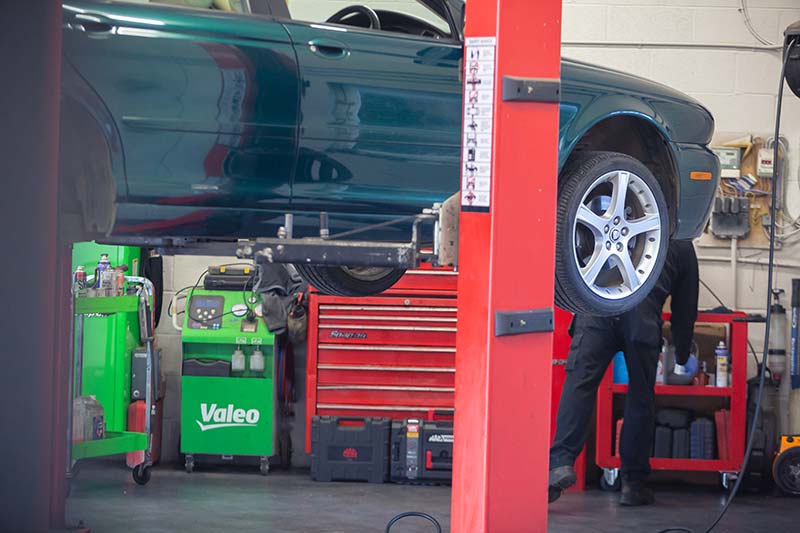 Car Services in Witney Oxfordshire